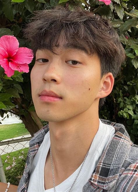 Fred Liu .